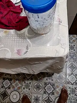 Snapshot of BiggDse chatting on 02-22-25, 07:45 BiggDse online show from 02-22-25, 07:45