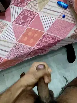 Snapshot of BiggDse chatting on 03-10-25, 07:40 BiggDse online show from 03-10-25, 07:40