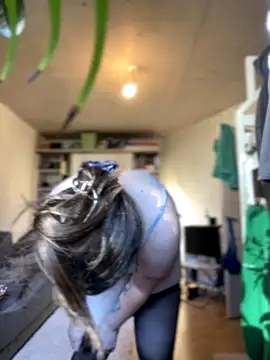 Jessica Rubatte online show from 09-11-25, 07:19