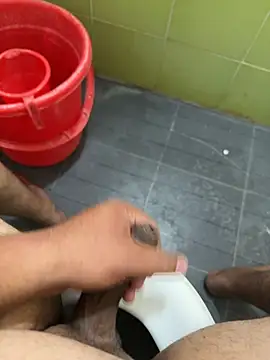 kkkr23456 online show from 04-26-26, 01:25