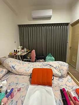 Snapshot of Tw_Angellovers chatting on 03-09-25, 11:47 Tw Angellovers online show from 03-09-25, 11:47