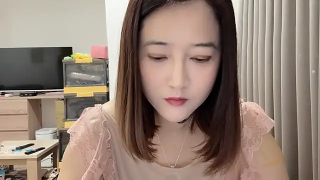 Snapshot of Tw_Angellovers chatting on 03-20-25, 04:51 Tw Angellovers online show from 03-20-25, 04:51