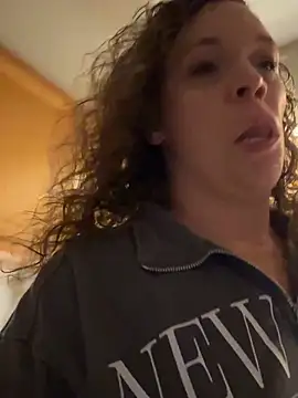 AuroraSummers online show from 10-24-25, 12:30