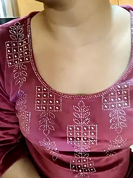 Diya 143 online show from 11-18-25, 07:02