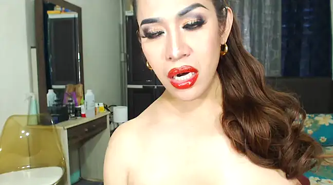 HugeKatarinaTS online show from 03-08-25, 06:54