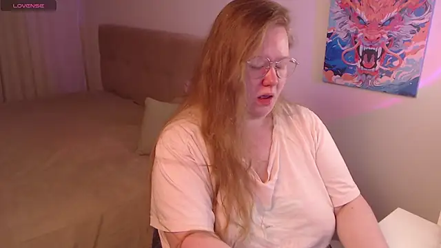 Snapshot of Ann_Muna chatting on 09-30-25, 06:13 Ann Muna online show from 09-30-25, 06:13