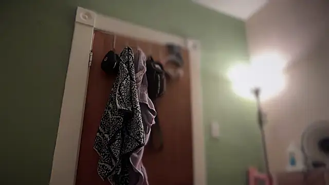 nativepumpkin95 online show from 12-19-25, 12:28