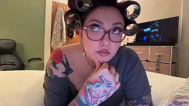 nativepumpkin95 online show from 04-22-26, 03:31