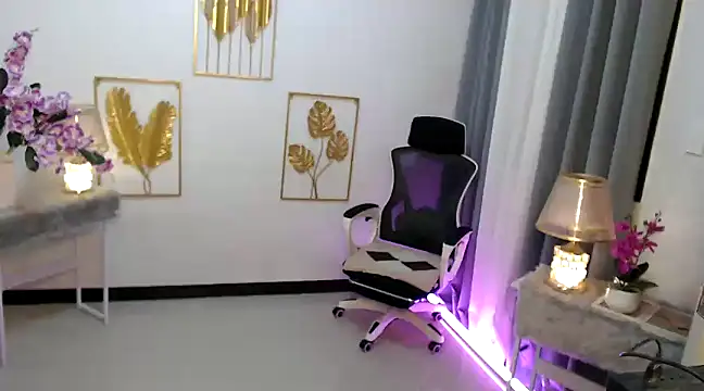 Snapshot of Asian_flabby chatting on 12-23-24, 09:51 Asian flabby online show from 12-23-24, 09:51