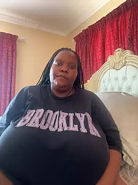 Michyboldy online show from 12-17-24, 10:55