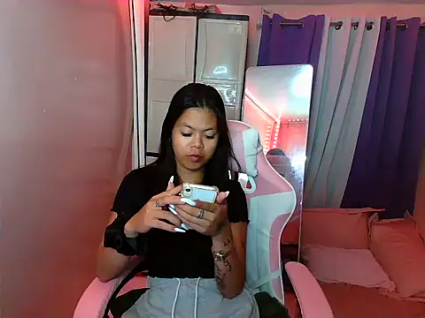 young salsalita online show from 03-18-25, 03:42