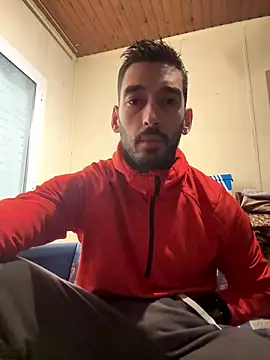 Snapshot of dk2995 chatting on 12-02-24, 12:29 dk2995 online show from 12-02-24, 12:29