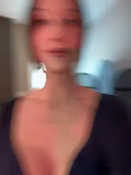 Snapshot of Fiona_Kent_ chatting on 01-27-25, 09:22 Fiona Kent online show from 01-27-25, 09:22