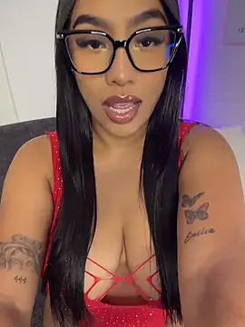 Sara mocca  online show from 04-01-26, 08:50