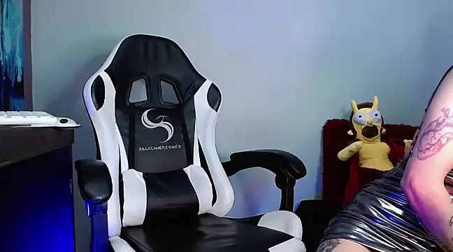 Ardat Lili69 online show from 12-20-24, 04:25