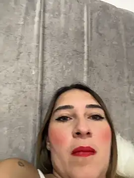 AlyssonKim online show from 11-03-25, 03:13