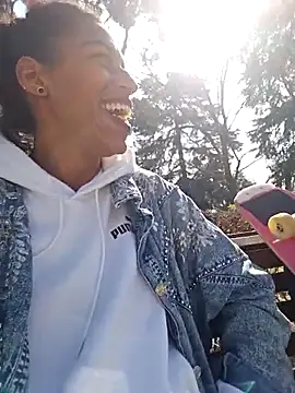 Goldenlace online show from 02-20-25, 11:42