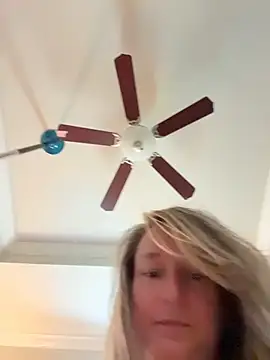 Vivian MayXxX online show from 04-19-26, 05:12