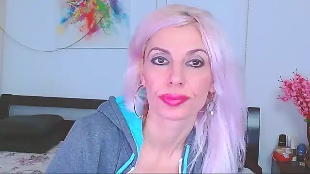 HoneyLara online show from 02-09-25, 06:11