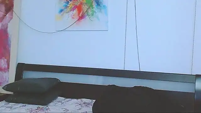 HoneyLara online show from 02-11-25, 07:38