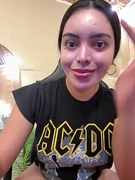 HotstuffCherrySummer online show from 02-06-26, 08:29