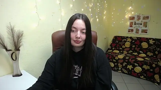 MilanaPrice online show from 11-11-25, 06:30