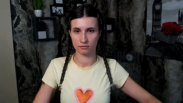 MaryEm976 online show from 06-26-26, 05:45