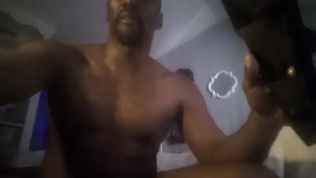 Snapshot of PartyAnimalfreak chatting on 10-08-25, 08:17 PartyAnimalfreak online show from 10-08-25, 08:17