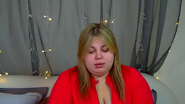 LillianKim online show from 11-13-25, 06:40