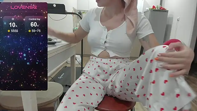 92yourbitch922 online show from 12-13-25, 07:53