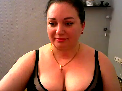 AmanaGi online show from 01-25-25, 12:47