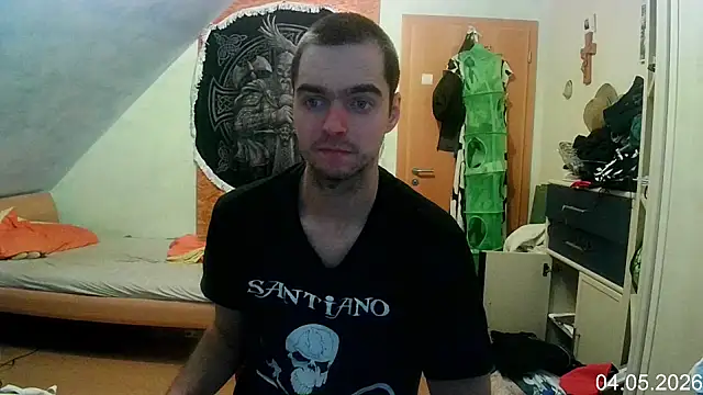 Chris23547 online show from 05-04-26, 04:47
