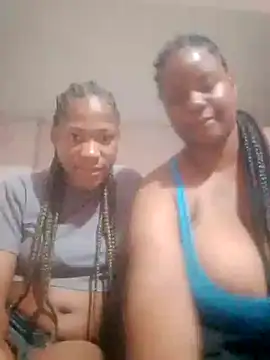 Snapshot of bigtitssxx chatting on 09-09-25, 06:46 bigtitssxx online show from 09-09-25, 06:46