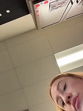 cinnatitties online show from 11-03-25, 05:47