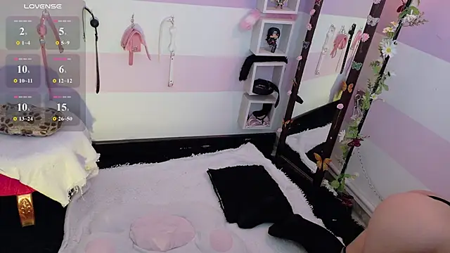 Catwhite  online show from 04-22-26, 04:52