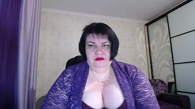 JuicyLady Di online show from 12-19-25, 05:58