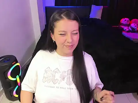 lia minami online show from 08-01-26, 06:56