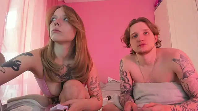 Snapshot of keyli_ink chatting on 05-12-26, 06:54 keyli ink online show from 05-12-26, 06:54