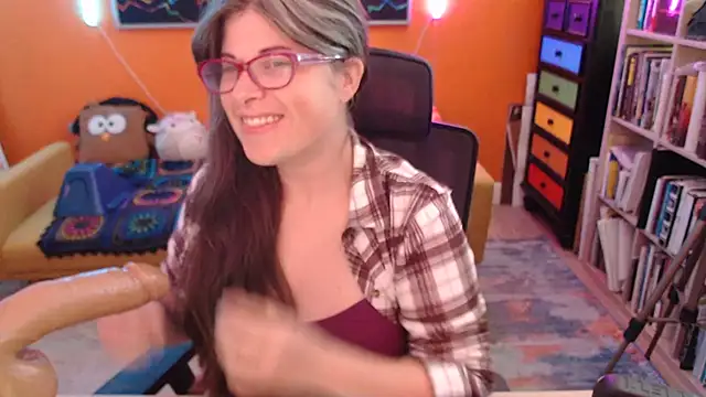 TheLenaAdams online show from 12-18-25, 04:46