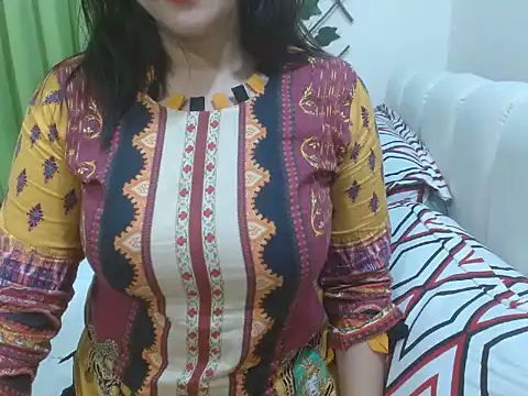 Snapshot of Lovelywife786 chatting on 12-06-24, 05:55 Lovelywife786 online show from 12-06-24, 05:55