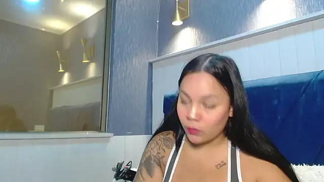 EmilyQueen3x online show from 02-07-26, 02:21