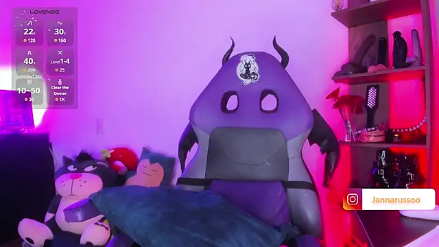 EmmaRusso online show from 03-26-26, 03:06