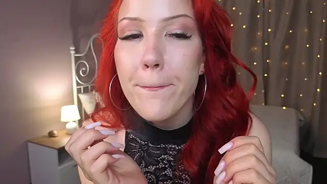 Aleksa Foxy online show from 06-11-26, 12:32