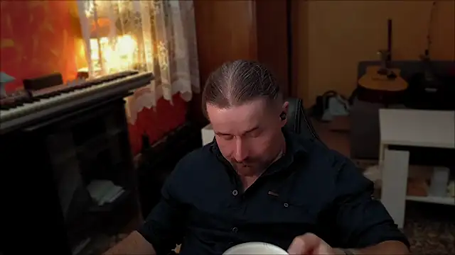 Mosiadz1975 online show from 01-31-25, 11:03