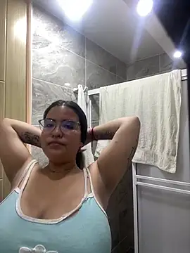 Snapshot of dafne_hss chatting on 02-02-25, 07:14 dafne hss online show from 02-02-25, 07:14