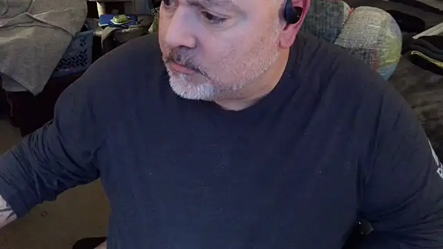 Snapshot of Drake_DVamp chatting on 02-11-25, 11:12 Drake DVamp online show from 02-11-25, 11:12