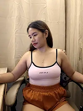 Kissy07 online show from 02-28-25, 07:26