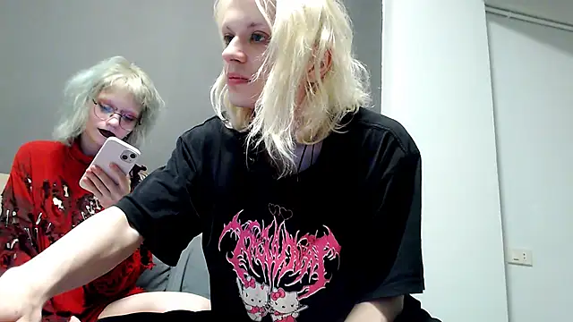 Snapshot of Alien_Bella chatting on 01-31-25, 03:11 Alien Bella online show from 01-31-25, 03:11