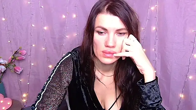 Snapshot of MilaLoona chatting on 03-03-26, 07:14 MilaLoona online show from 03-03-26, 07:14