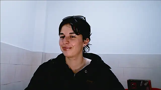 Snapshot of Cocain_Atenea chatting on 07-22-26, 08:44 Cocain Atenea online show from 07-22-26, 08:44